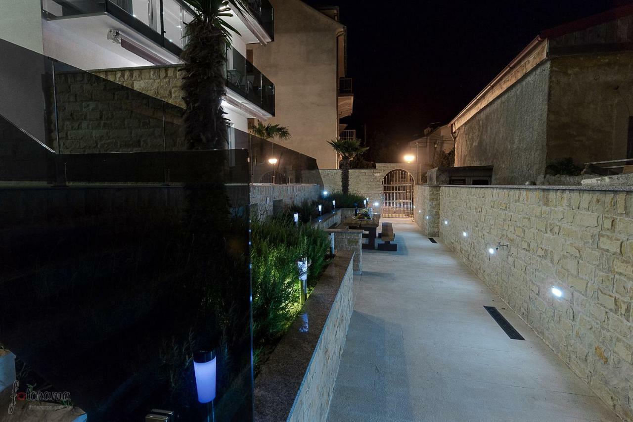 Villa Christina 茨里克韦尼察 外观 照片