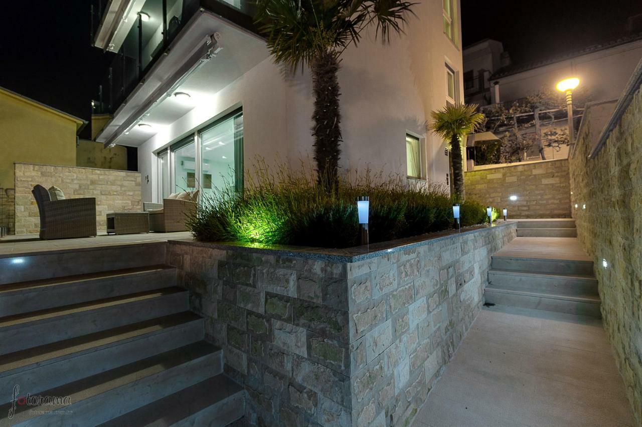 Villa Christina 茨里克韦尼察 外观 照片